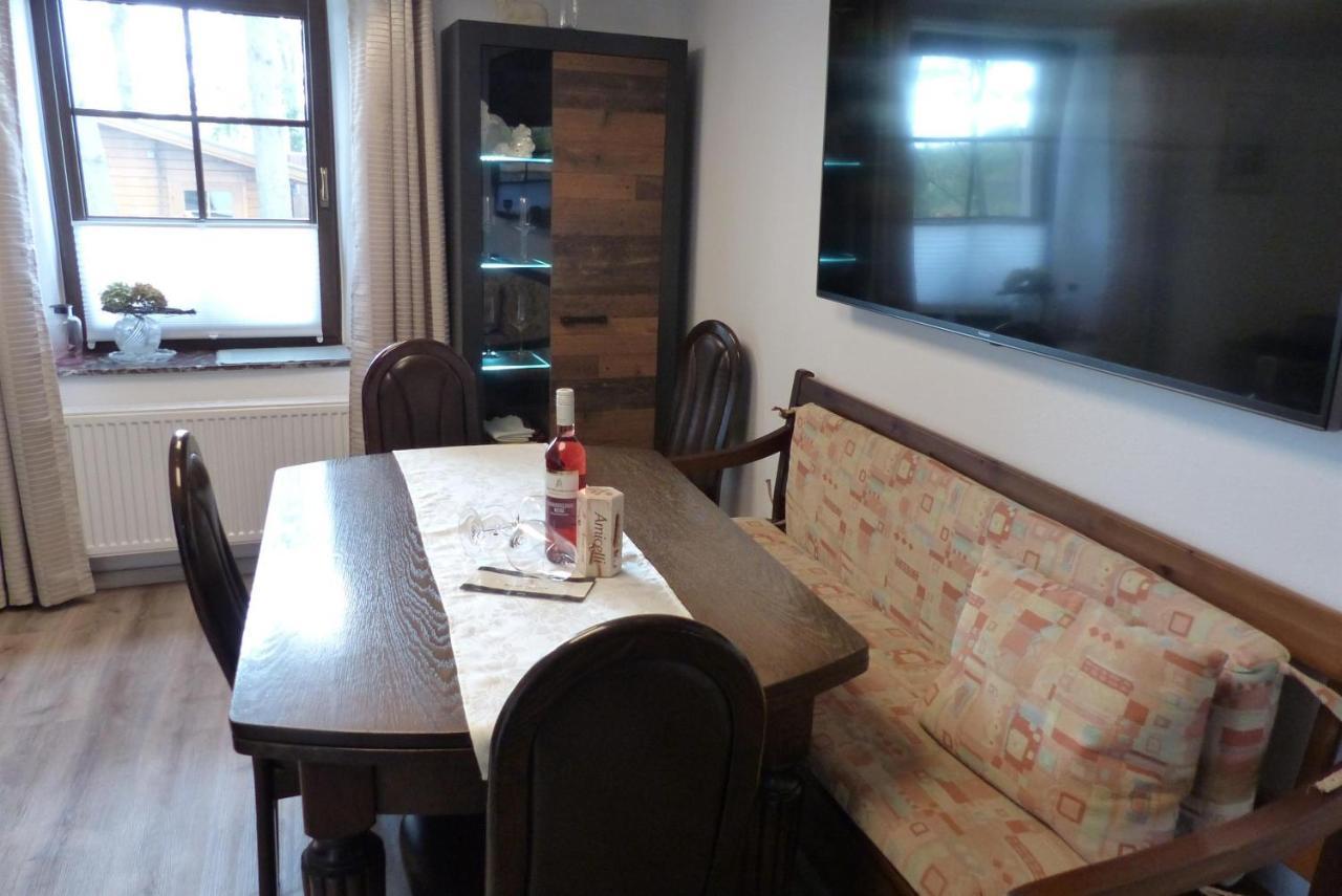 Ferienwohnung Huegelhaus Plutscheid Екстер'єр фото
