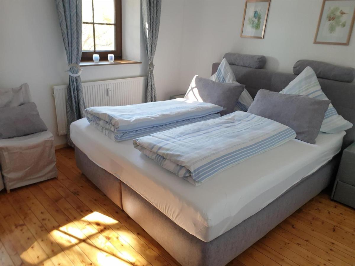 Ferienwohnung Huegelhaus Plutscheid Екстер'єр фото