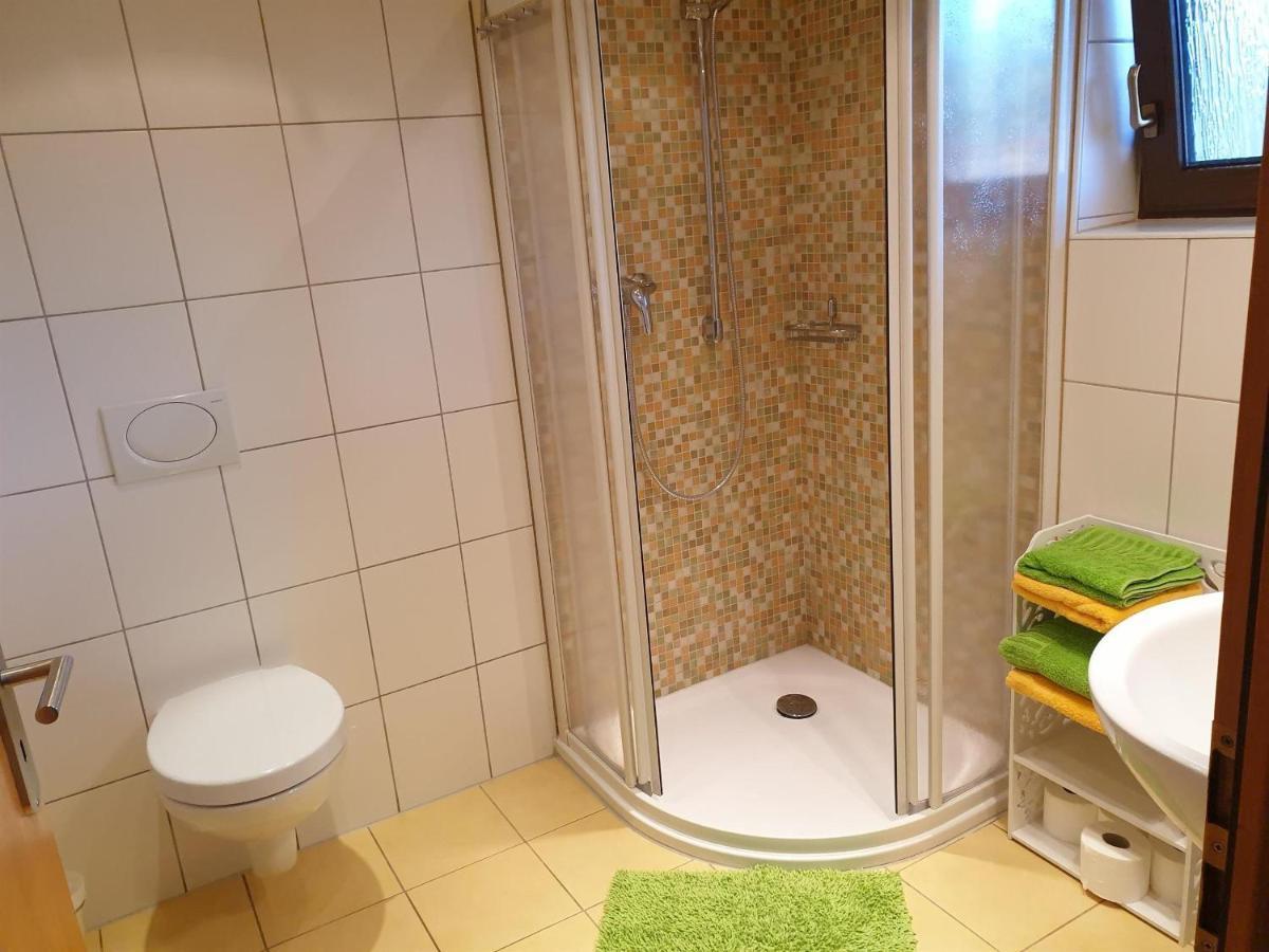 Ferienwohnung Huegelhaus Plutscheid Екстер'єр фото